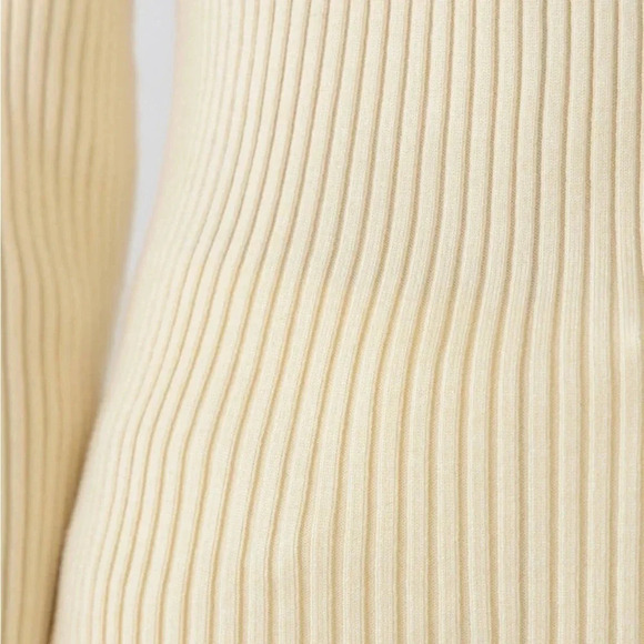 NWOT ENDLESS ROSE Ribbed Sweater Off The Shoulder Cream, Size L - Picture 4 of 14